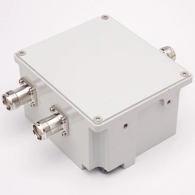 4.3-10 F 인터페이스 듀얼 밴드 로우 픽 컴바이너 380-960 1710-2700MHz 듀얼 밴드 커버리지