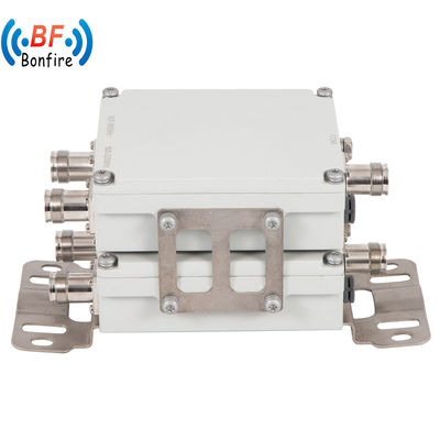 듀얼 밴드 로우 픽 컴바이너 617-2690MHz 3300-3800MHz 4.3-10-F DIN-F 레드 실내/외부 IP65