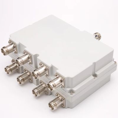 아웃도어 트라이 밴드 로우 피임 컴바이너 RF 컴바이너 698-960 1710-2170 2300-2700MHz IP65