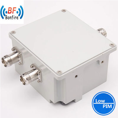 아웃도어 RF 패시브 듀얼 유닛 듀얼 밴드 컴바이너 690-960/1710-1920MHz 캐비티 디플렉서