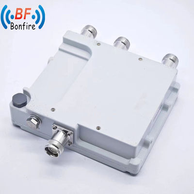 1710-2170MHz 2300-2690MHz RF 낮은 PIM 디플렉서 N 여성 커넥터 4 차원 조합기