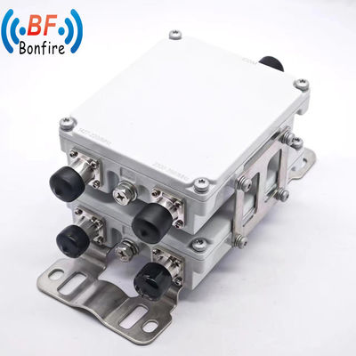 실내/외부 IP65 1710-2170MHz 2300-2690MHz RF 신호 단위 듀얼 밴드 듀플렉서 조합기