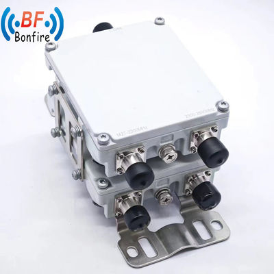 1710-1880/1920-2170/2300-2700MHz RF 로우 피임 쿼드플렉서 회색 쿼드 밴드 조합기 -155dbc