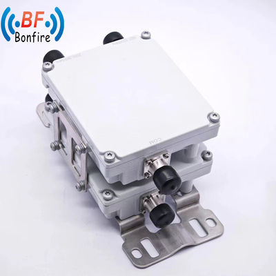 트리플렉서 2300-2700MHz RF 트리플 밴드 컴바이너 SMB 여성 인터페이스 4.3-10 F / DIN-F / DIN F