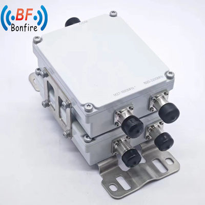 4.3-10 F/DIN-F/DIN F 인터페이스 VHF UHF 라디오 리플렉서 시스템을 위한 듀플렉서 조합기