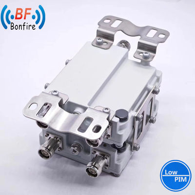 1710-2170MHz 2300-2690MHz 5선 멀티플렉서 RF 쿼드 밴드 조합기 4X1 하이브리드 조합기
