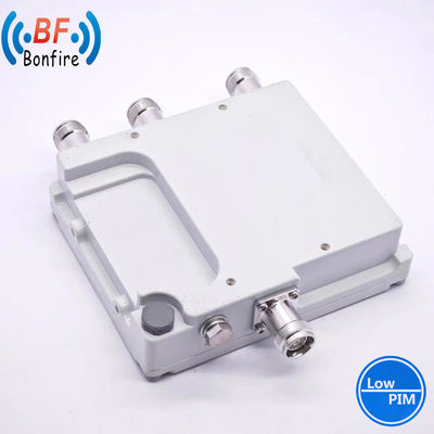 VHF UHF 듀플렉서 1710-2170MHz 2300-2690MHz 이중방향 라디오 리플렉서 시스템용 디플렉서