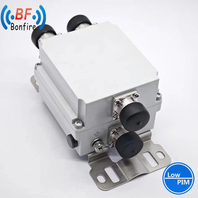 1710-2170MHz 2300-2690MHz 신호 필터링을 위한 VHF 캐비티 듀플렉서 듀얼 밴드 조합기