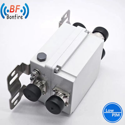 1710-2170MHz 2300-2690MHz 신호 필터링을 위한 VHF 캐비티 듀플렉서 듀얼 밴드 조합기