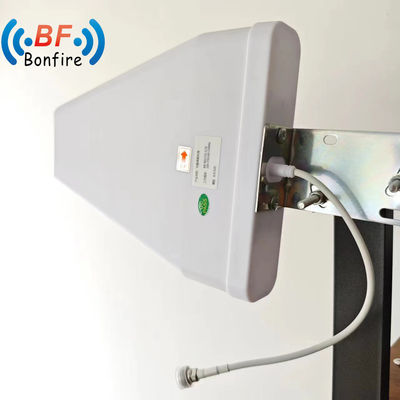 실내 698-4000MHz RF 안테나 돔 내부 안테나 GSM UMTS LTE 소형 옴니 천장 탑재 안테나