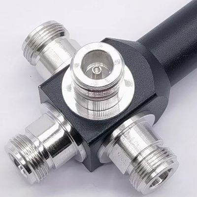 OEM/ODM 울트라 와이드밴드 4 웨이 로우 핑 반응성 고전력 스플리터 617-4000MHz 4.3-10 F