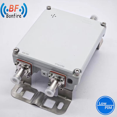 HLQ-XXXXX 듀얼 밴드 컴바이너 듀플렉서 1710-2170MHz 2300-2690MHz IP65 보호