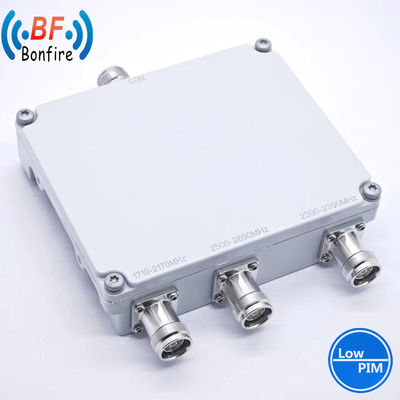 1710-2170MHz 2300-2690MHz 네트워크 커버리지용으로 낮은 PIM 조합 VHF UHF 밴드 듀플렉서