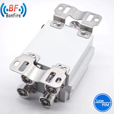 회색 1710-2170MHz 2300-2690MHz RF 로우 핑 캐비티 듀플렉서 컴비네이터