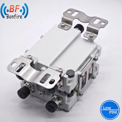 회색 1710-2170MHz 2300-2690MHz RF 로우 핑 캐비티 듀플렉서 컴비네이터