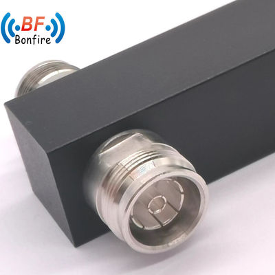 실내/외부 2차원 반응 전력 분산기 -160dbc IP65 350-3800MHz N 여성 회색
