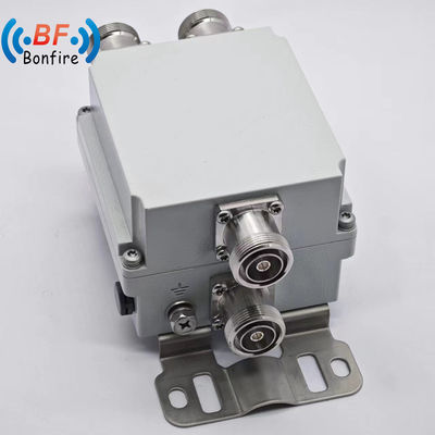 RF 디플렉서 1710-1880 1920-2170 2300-2400 2500-2700MHz RF 트리플렉서 3차원 수동 결합기