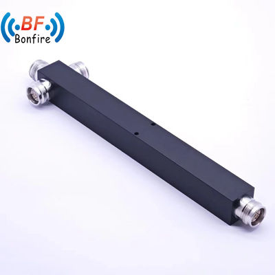 빨간색 698-4200MHz -160dbc IP65 4.3-10 여성 홀리 3 차원 전력 분산기 Ibs 및 Das