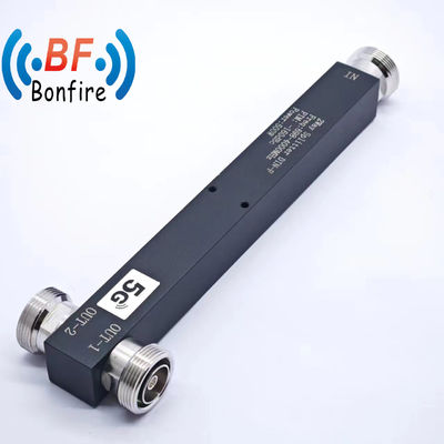 350-3800MHz DIN-F -160dbc IP65 0.510kg의 총 무게의 2 차원 반응 전력 분할기