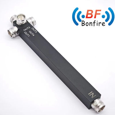 실내/외부 IP65 4 차원 반응 전력 분산기 4.3-10 커넥터 698-3800MHz