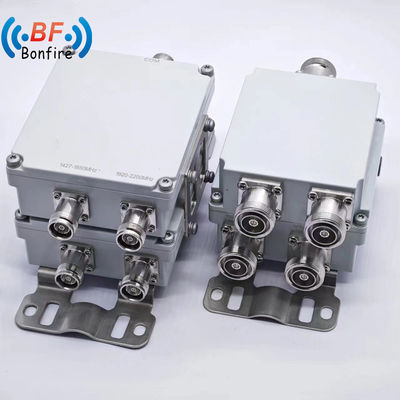 회색/붉은/검은 트리플렉서 698-960 1710-2170 1920-2710 2300-2400 2500-2700MHz RF 디플렉서 DAS IBS용 듀얼 밴드 조합기
