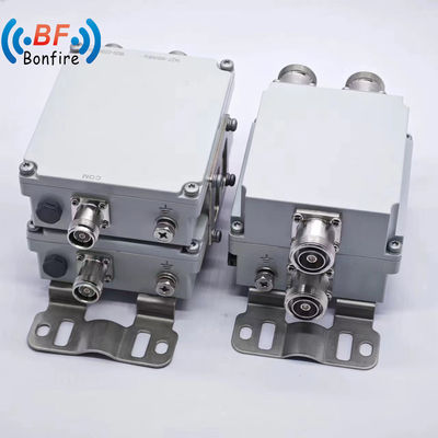 트리플렉서 로우 핑 -160dbc 200W 1710-1880 1920-2170 2300-2400 2500-2700MHz RF 디플렉서 듀얼 밴드 컴바이너 제조