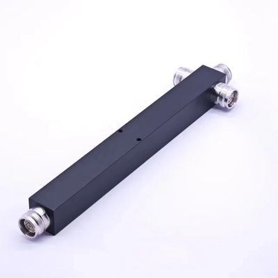 맞춤형 3 차원 캐비티 파워 스플리터 698-4200MHz N 여성 IP65 4.3-10 F/DIN-F/N-F