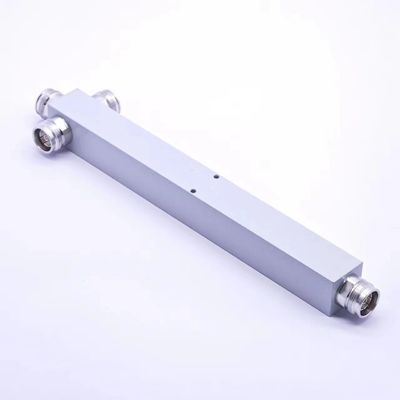 698-4200MHz Pim-160dbc N 타입 커넥터와 함께 3 차원 전력 분할기 아래 데이터 테이블 참조