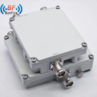 로우 Vswr 트리플렉서 RF 디플렉서 1920-2170 2300-2400 2500-2700MHz 듀얼 밴드 조합기