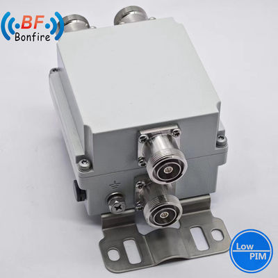 2300-2400 2500-2700MHz RF 결합기 -155dbc 300W 트리플렉서 RF 디플렉서 DIN-F 커넥터