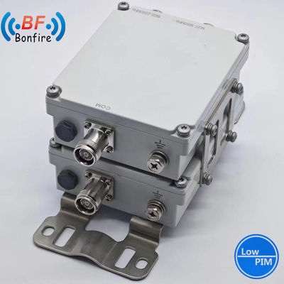 맞춤형 로우 픽 -155dbc 2300-2400 2500-2700MHz 트립렉서 RF 디플렉서 조합기