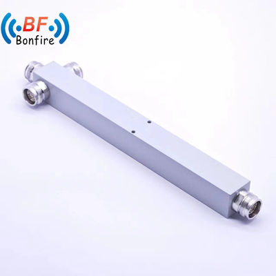 617-4000MHz 3Way N 여성 IP67 라디오 시스템 N-F 인터페이스에 대한 전력 분할기 / 분할기