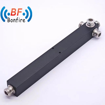 617-4000MHz RF 4 차원 300W 전력 분할 장치 4.3-10 여성 라디오 반복기 빨간색