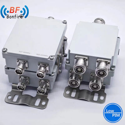 4.3-10f DIN-F 트리플렉서 RF 디플렉서 RF 콤바이너 2300-2400 2500-2700MHz 흑색