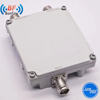 4.3-10f DIN-F IP67 낮은 Pim -150dbc 트리플렉서 RF 듀플렉서 애플리케이션을 위한 듀얼 밴드 조합기