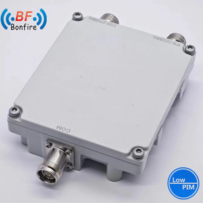 4.3-10f DIN-F IP67 낮은 Pim -150dbc 트리플렉서 RF 듀플렉서 애플리케이션을 위한 듀얼 밴드 조합기