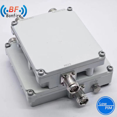 회색 트리플렉서 RF 컴바이너 50W 2 Way UHF 1710-1880 1920-2170 2300-2400 2500-2700MHz N-50K 커넥터