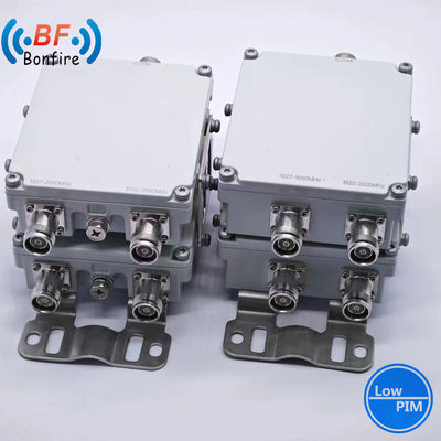 300W 트리플렉서 RF 디플렉서 4.3-10 여성 커넥터 -112dbc 1920-2170 2300-2400MHz