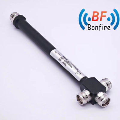 2400~6000MHz NF 커넥터 4차원 전력 분산기 패키지 크기 22.00cm * 7.00cm * 4.00cm