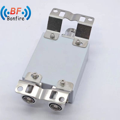 4.3-10f DIN-F N-F 인터페이스 2300-2400 2500-2700MHz RF 결합기 저 PIM 듀얼 밴드 결합기