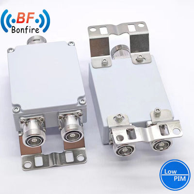 200W 3/6/10/15/20dB RF 결합기 DIN-F 2300-2400 2500-2700MHz를 위한 일정한 감소기