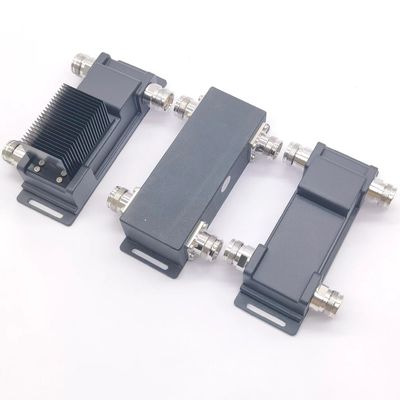 DQ-0738-223301 하이브리드 컴바이너 2 in 2 out 698-3800MHz DIN-F 패키지 총 무게 2,000kg