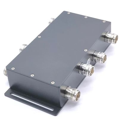 300W 160dbc 4 in 4 아웃 로우 피임 하이브리드 커플러 실내/외부 IP65 설치