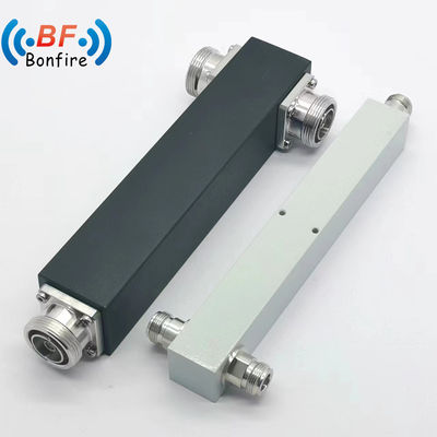 회색 698-3800MHz SMA 여성형 전력 분산기 전기 통신 시스템용 전력 분산기