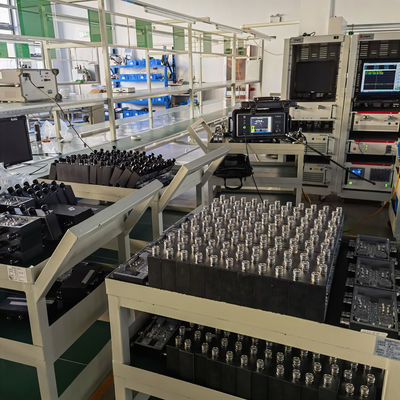 4X1 하이브리드 커플러 150dbc DIN-F 698-3800MHz 낮은 핑 패키지 총 무게 4.350kg
