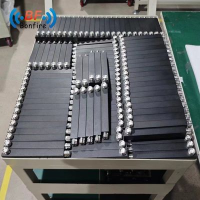 회색 50W RF 2 차원 전력 분할기 전력 분할기 통신 시스템용 698-3800MHz