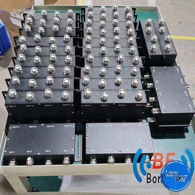 4.3-10 여성 -160dbc 300W 4 in 4 아웃 하이브리드 결합기 698-3800MHz