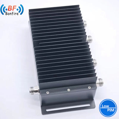 UHF 하이브리드 결합기 698-4000MHz 3dB RF 2X1 하이브리드 결합기 7/16DIN 여성 유형의 결합기