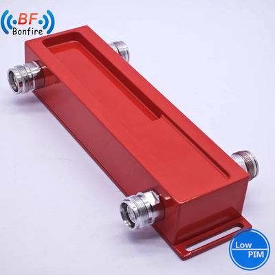 검은 UHF 3dB Das 하이브리드 결합기 698-4000MHz 2 in 2 출력 하이브리드 결합기 4.3-10 여성