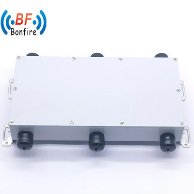3X3 3 3 698-4000MHz RF 로우 핑 하이브리드 커플러 조합기 4.3-10 Ibs/Das용 여성형